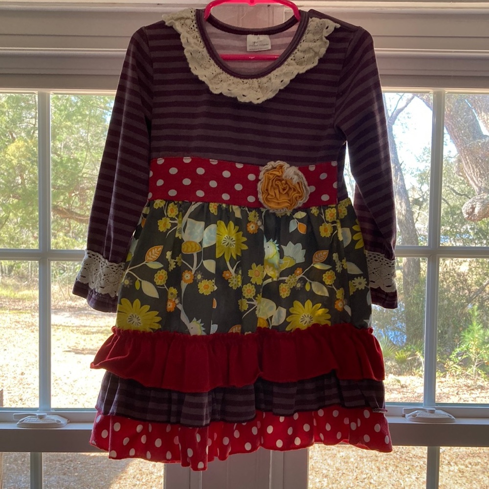 Girls dress